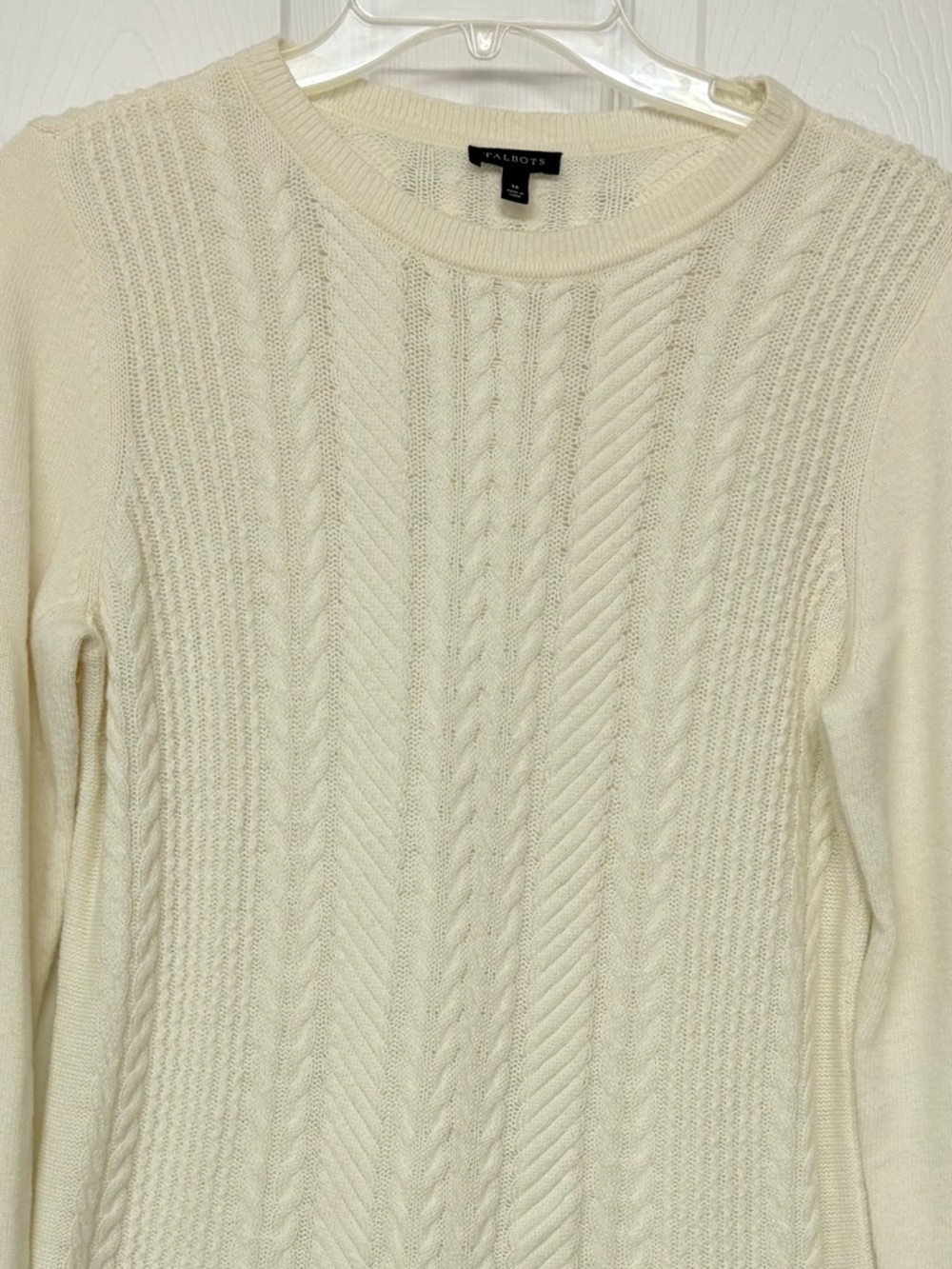 Talbots Cream Color Cable Knit Lambswool Blend Crew Neck Sweater Neutral Sz M - Picture 2 of 4